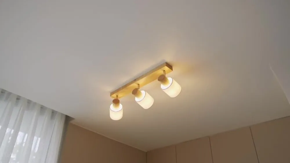 Lindby Gang|Loftlamper > Wanessa loftspot, 47 cm, 3 lyskilder, hvid, træ, E14