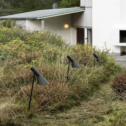 Louis Poulsen Sokkellamper > AJ Garden sokkel 50 cm bundplade 830
