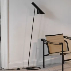 Gulvlamper ^ Louis Poulsen AJ - Gulvlampe, sort