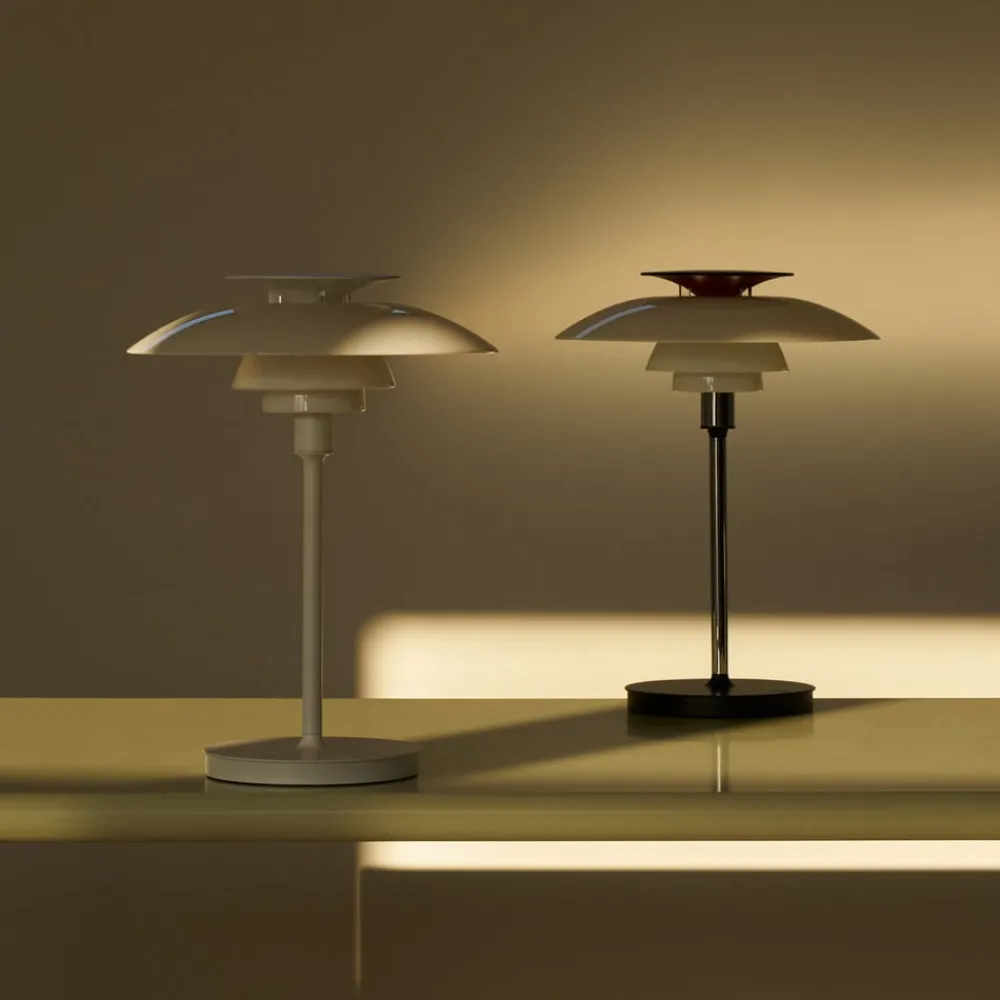 Dekorationsbelysning ^ Louis Poulsen LED-bordlampe PH 80, opal hvid, IP44
