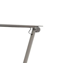 Louis Poulsen Arbejdsrum/Kontor > NJP-bordlampe fod 2.700 K lysegrå