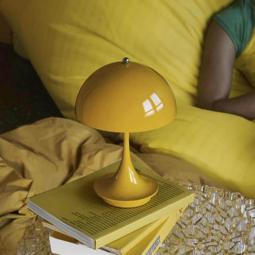 Louis Poulsen Dekorationsbelysning > Panthella PORTABLE 160 V3, uigennemsigtig gul