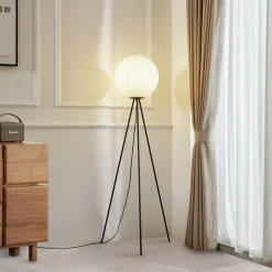 Lucande Gulvlamper|Gulvlamper > gulvlampe Kestralia, hvid, glas, Ø 35 cm, E27