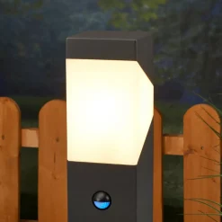 Lucande Sokkellamper Med Sensor|Sokkellamper > Kiran sokkellampe, 60 cm, sensor, grå, IP44, E27