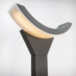 Terrassebelysning|Gadebelysning ^ Lucande LED-gadelampe Halv, 60 cm, antracit, metal, IP54