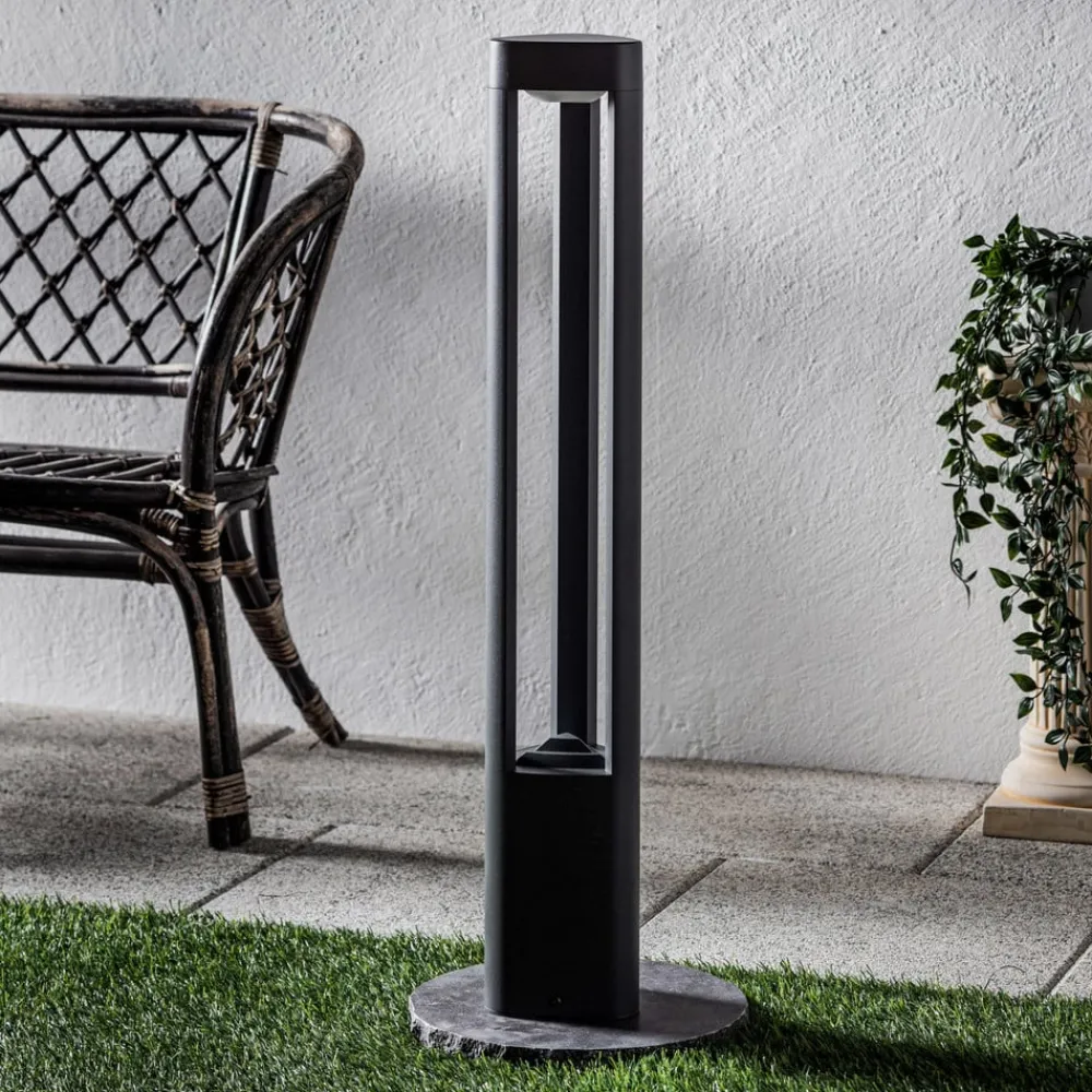 Terrassebelysning|Gadebelysning ^ Lucande LED-gadelampe Pirron, 80 cm, trekantet, IP54