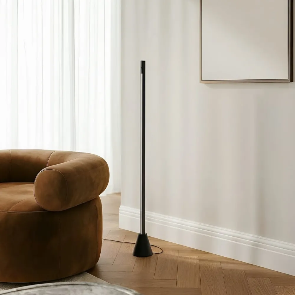 Gulvlamper|Gulvlamper ^ Lucande LED-gulvlampe Linija, sort, højde 110 cm, sensor