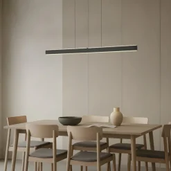 Pendellamper ^ Lucande LED-hængelampe Arvon, sort, 117 cm, dæmpbar, CCT