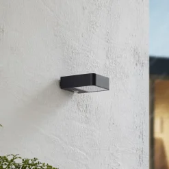 Lucande Solcelle Lampe Med Sensor|Væglampe Med Sensor > LED solcelle udendørs væglampe Dava, højde 5 cm, sensor