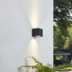 Lucande Terrassebelysning|Væglamper > LED-udendørs væglampe Merjem, 10 cm, op/ned, IP54