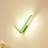 Væglamper ^ Lucande LED-væglampe Check, grøn, metal, CCT, dæmpbar