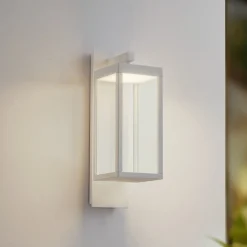 Terrassebelysning|Væglamper ^ Lucande udendørs LED-væglampe Ferdinand, hvid, metal, 38 cm