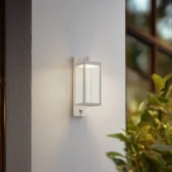 Væglampe Med Sensor|Terrassebelysning ^ Lucande udendørs LED-væglampe Ferdinand, hvid, sensor, 38 cm