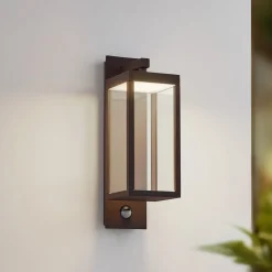 Væglampe Med Sensor|Terrassebelysning ^ Lucande udendørs LED-væglampe Ferdinand, rust, sensor, IP54