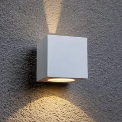 Væglamper ^ Lucande udendørs LED-væglampe Jarno, hvid, metal, 9 cm