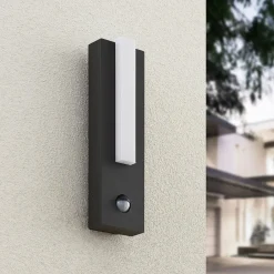 Lucande Væglampe Med Sensor|Terrassebelysning > udendørs LED-væglampe Virgalia, bevægelsessensor, IP54
