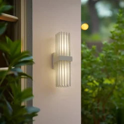 Terrassebelysning|Væglamper ^ Lucande udendørs væglampe Chandan, 42 cm, hvid, metal, IP54