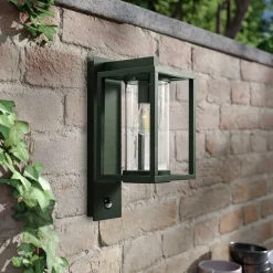Lucande Væglampe Med Sensor|Terrassebelysning > udendørs væglampe Ferda, sensor, hængende, grøn, IP44