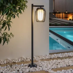 Gadebelysning ^ Lucande vejlampe Chandan, 100 cm, sort, aluminium