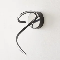 Domiluce Væglamper > Lungo LED-væglampe med moderne design, sort
