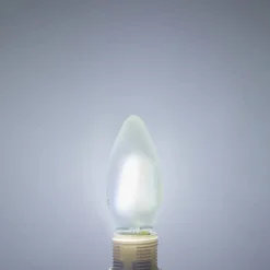 LUUMR Dæmpbar Led-Pære|Smarte Lyskilder > Smart LED-kertepære E14 4,2 W mat CCT Tuya WLAN