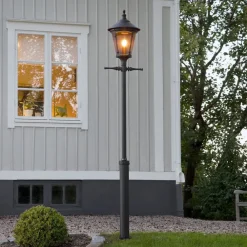 Lygtepæle ^ Konstsmide Lygtepæl "Virgo"