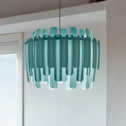 Bæredygtige Lamper ^ LZF LAMPS LZF Maruja pendellampe i træ, blå