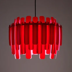 LZF LAMPS Bæredygtige Lamper > LZF Maruja træ-pendellampe, rød