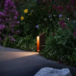 MARSET Sokkellamper > LED-sokkellampe Domus Højde 26 cm, rustbrun aluminium
