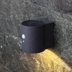 MEGATRON Solcelle Lampe Med Sensor > Loky LED-solcellelampe til vægmontering, sensor, rund