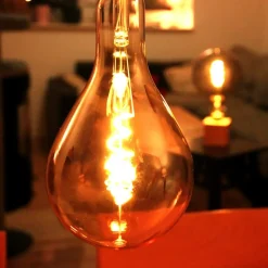 Filament Pære|Smarte Lyskilder ^ tint Müller Licht white LED-pære E27 4,9 W guld