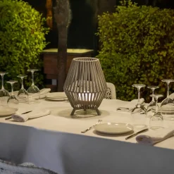 Newgarden Dekorationsbelysning|Terrassebelysning > Conta LED-bordlampe taupe 32cm