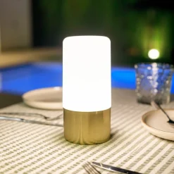 Newgarden Dekorationsbelysning|Terrassebelysning > LED-bordlampe Maia messingfarvet IP54 RGBW