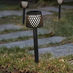 Newgarden Solcellelamper > LED-solcellelampe Gretita, sort, jordspyd, 4 stk