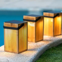 Dekorationsbelysning|Solcellelamper ^ Newgarden Okinawa LED-bordlampe solcelle, bambus