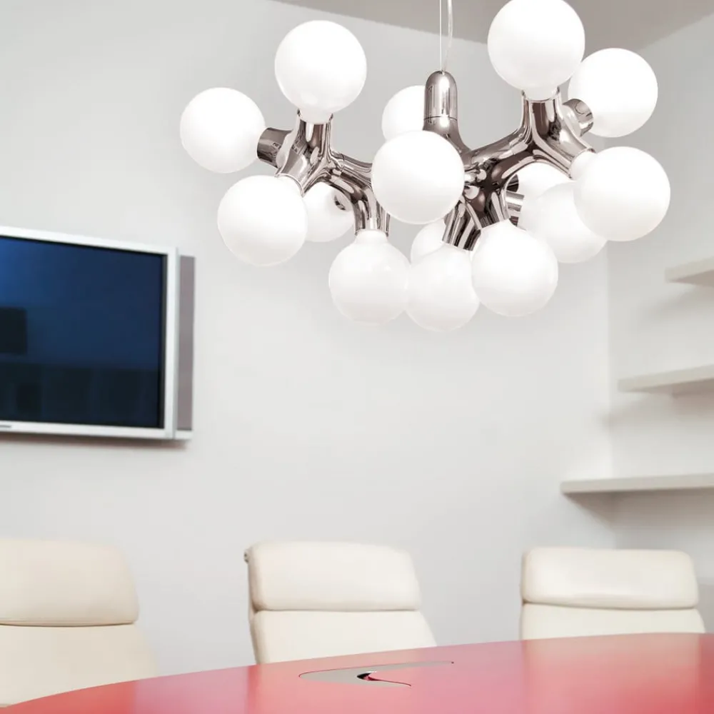 Lysekroner ^ next DNA ChandelierXL - lysekrone i krom