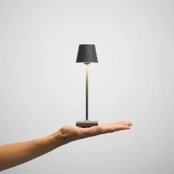 Dekorationsbelysning|Terrassebelysning ^ Sigor Nuindie pocket LED genopladelig bordlampe, grafit, IP54, dæmpbar