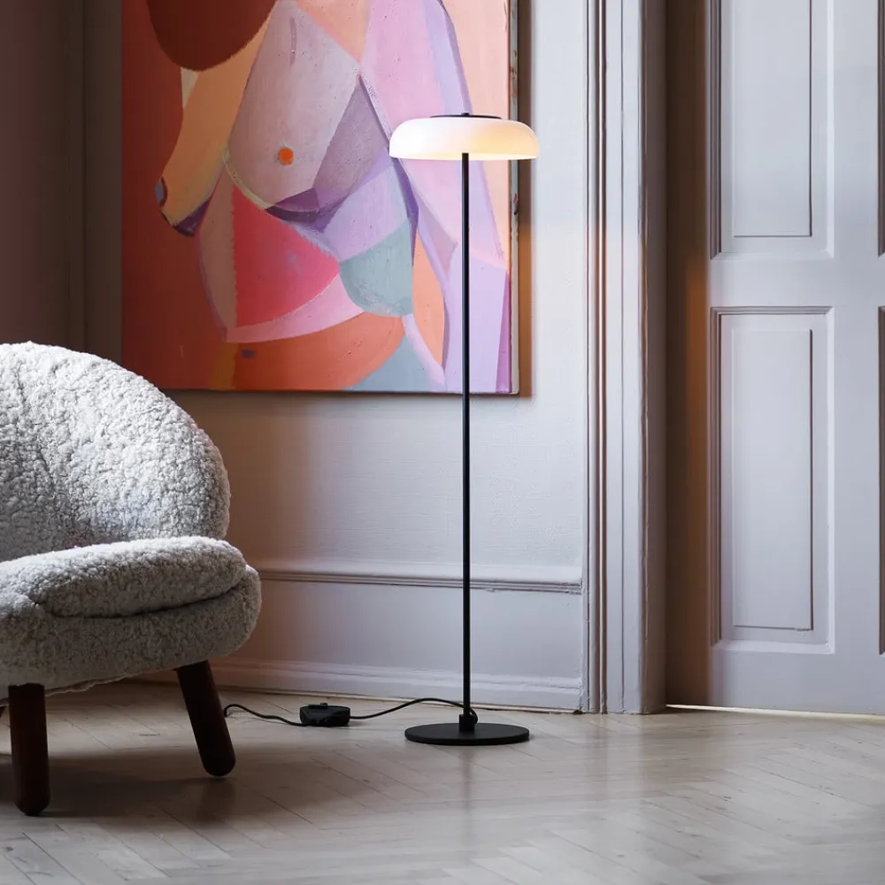Nuura Aps Gulvlamper > Nuura Blossi Floor Ø 29 LED-gulvlampe, sort/hvid