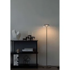 Nuura Aps Gulvlamper > Nuura LED-gulvlampe Blossi, højde 120 cm, guldfarvet/klar