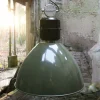 Steinhauer Pendellamper|Pendellamper > Olivengrøn Frisk pendellampe i industridesign