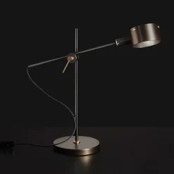 Arbejdsrum/Kontor ^ Oluce Go 252 LED-bordlampe, sort