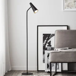 Gulvlamper|Gulvlamper ^ Markslöjd Peak gulvlampe, variabel, sort