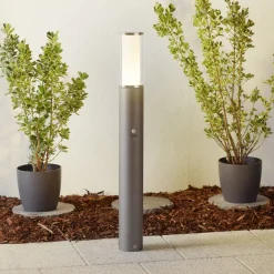 Gadebelysning ^ Albert Leuchten Perfekt Elvio pullertlampe med sensor