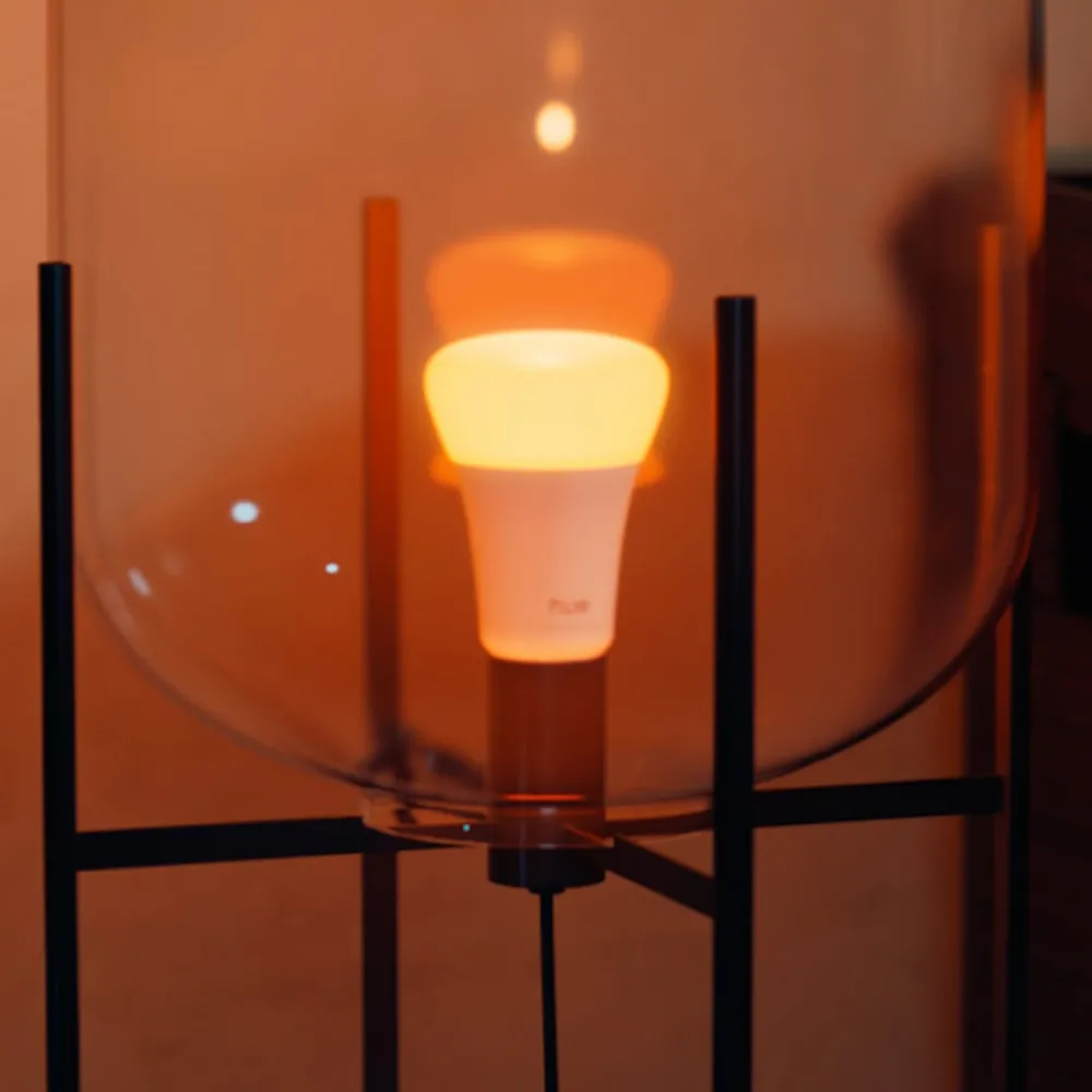 Philips Hue Dæmpbar Led-Pære|Smarte Lyskilder > White Ambiance Smart E27 LED, 8,1 W 1100 lm CCT