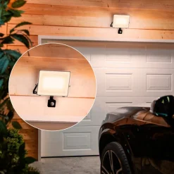 Udendørs Spot ^ Philips udendørs LED-spot Lois UE Sensor, 24 W, 3.000 K IP65