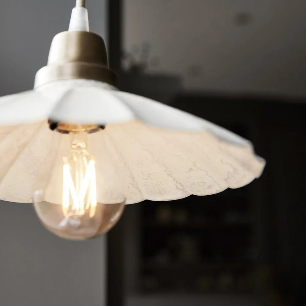 PR Home Pendellamper > Hængelampe Ester, offwhite, Ø 24 cm, jern stik