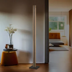 Quitani Gulvlamper|Gulvlamper > Elis LED-gulvlampe, eg/sort