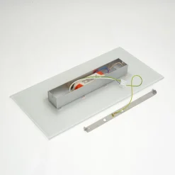 Quitani Væglamper > LED-væglampe Lole, aluminium, 59 x 29 cm, glas