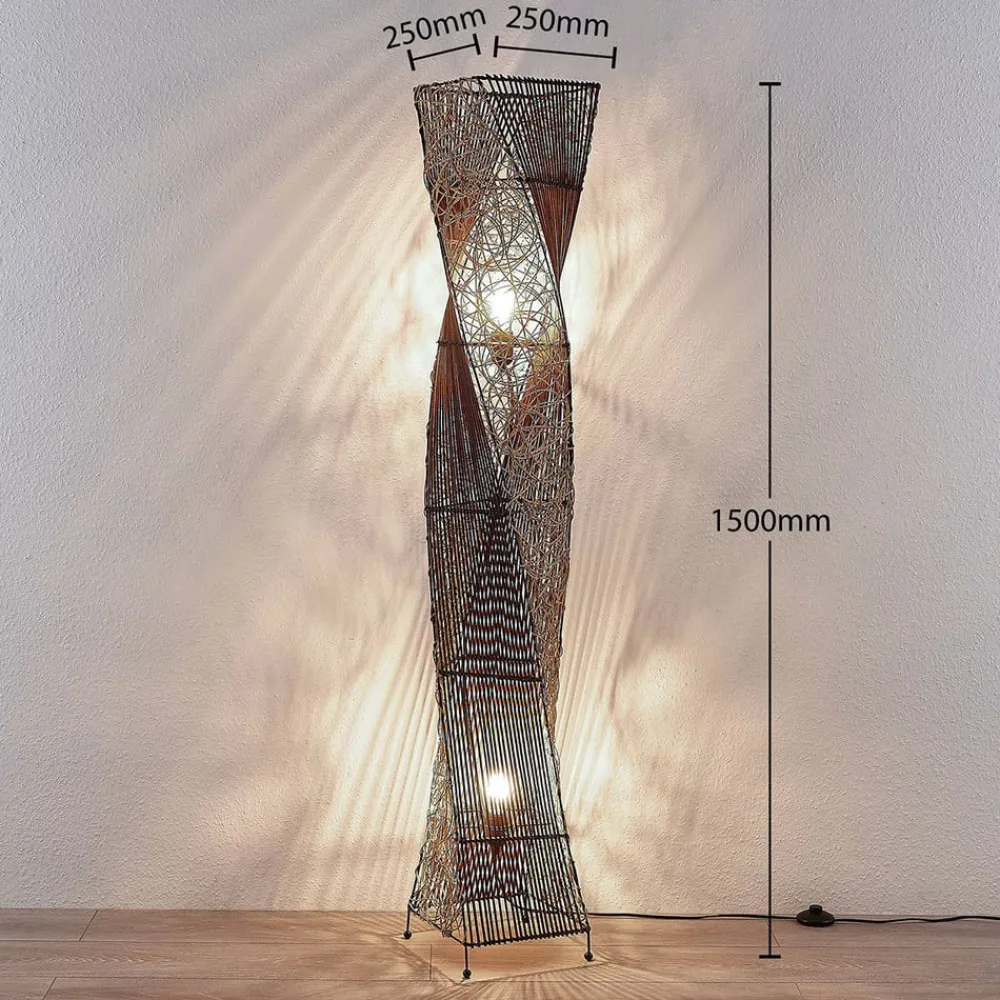 Lindby Gulvlamper|Gulvlamper > Rattan gulvlampe Kassia til hyggebelysning