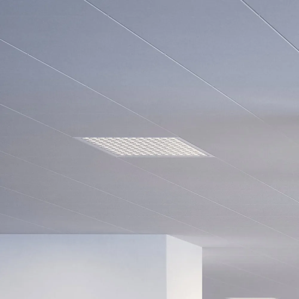 Regent Lighting Indbygningsspots > Regent Dæmpbar Office indbygningslampe 62,1cm 43W 4,000K